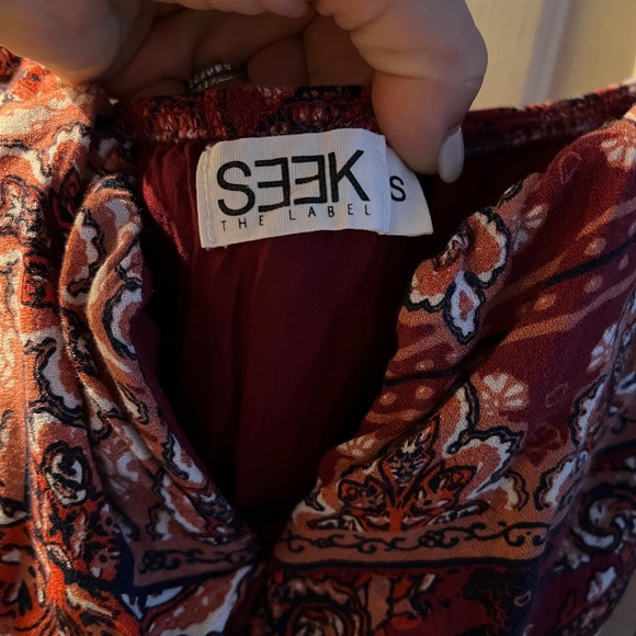 Seek the label romper - Picture 2 of 3
